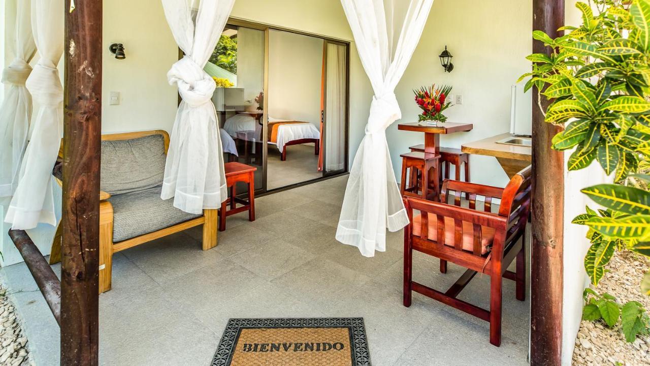 Hotel Villas Rio Mar Dominical Exterior photo