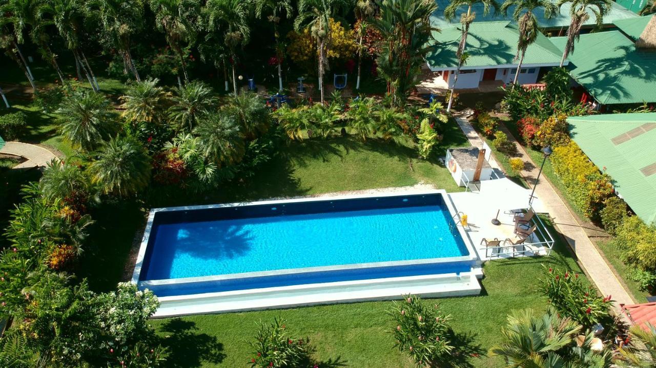 Hotel Villas Rio Mar Dominical Exterior photo
